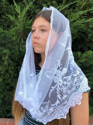 Infinity Chapel Veil -WHITE  (22" x 18")