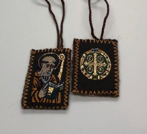 Small Brown Scapular "St. Benedict"